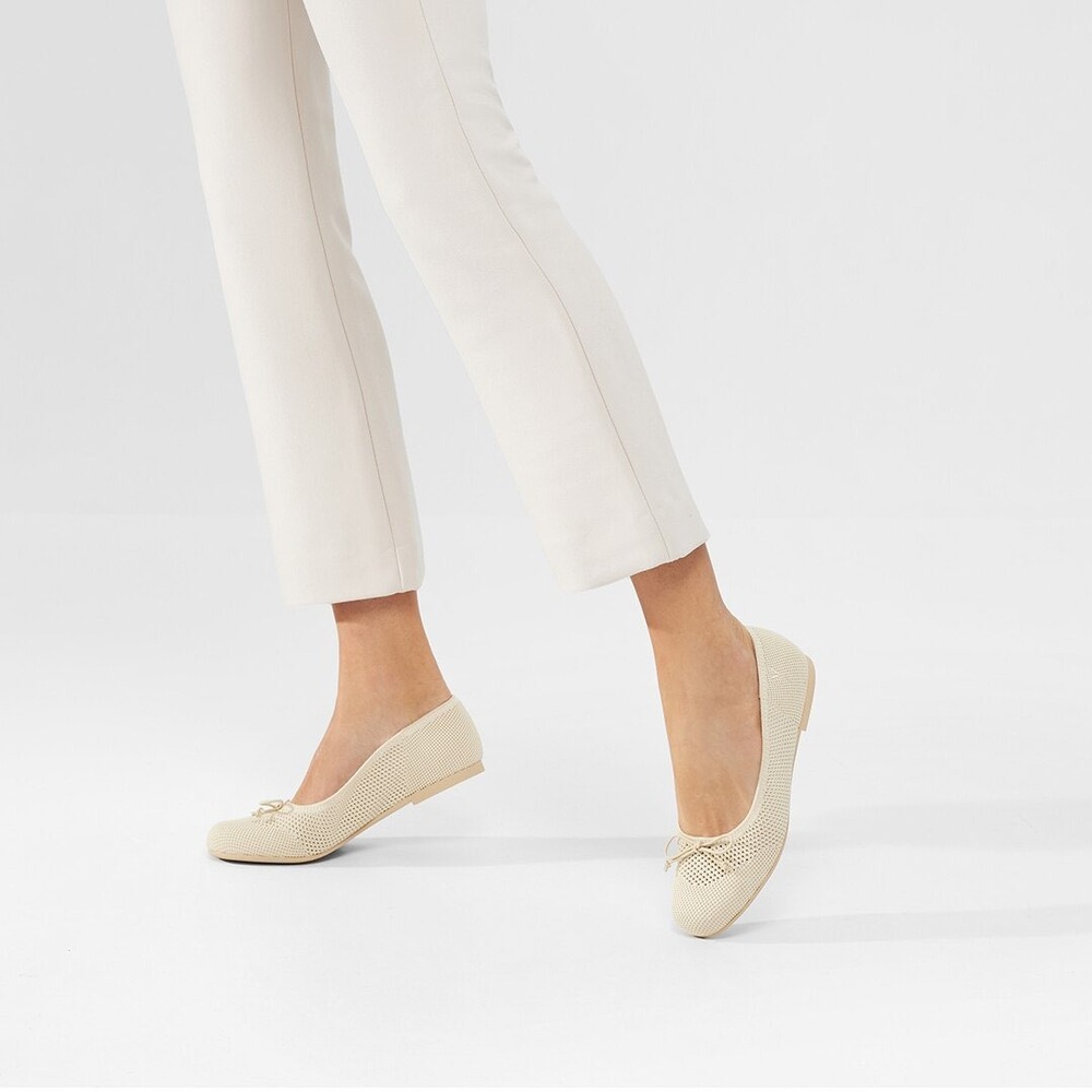 VIVAIA Round-Toe Bow Flats‎ Size EU/39 US/8